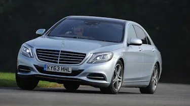 Mercedes S350 corner
