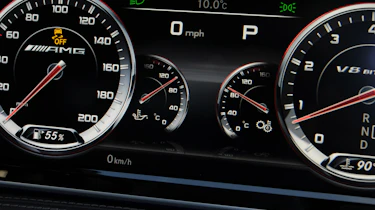 Mercedes S63 AMG 2014 dials