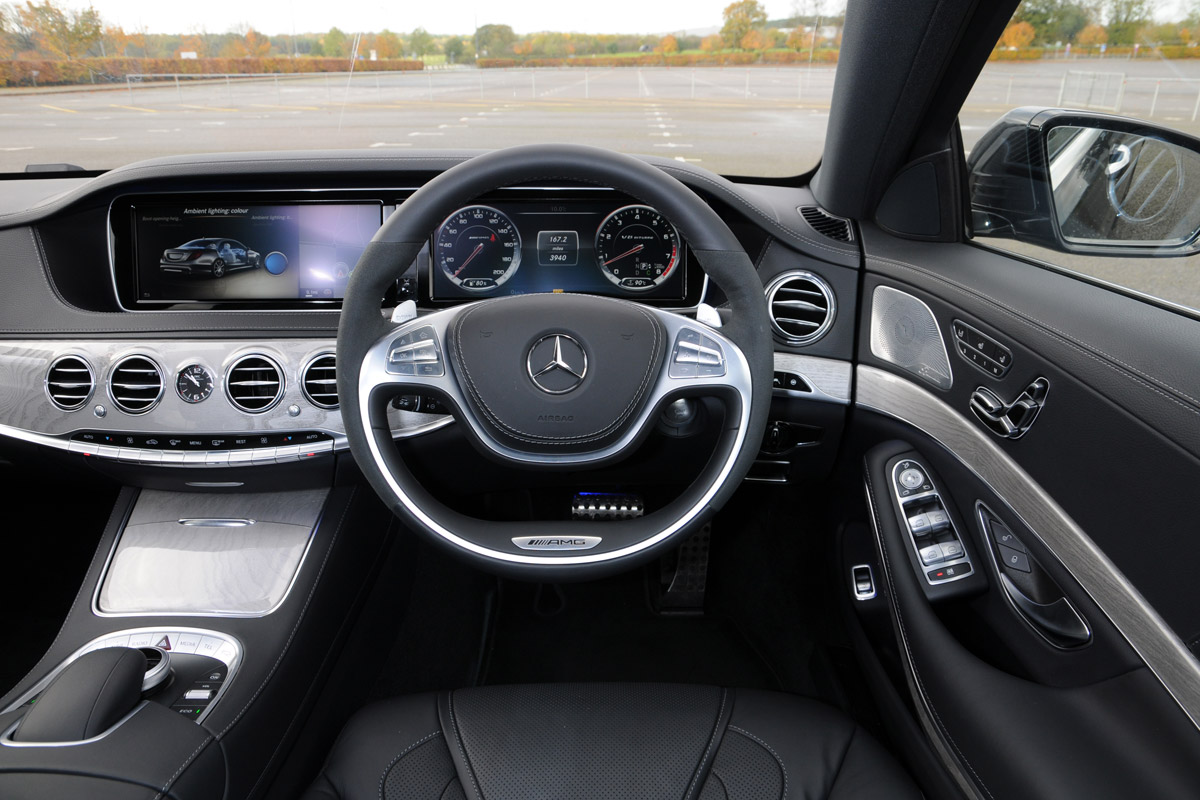 Mercedes S63 AMG 2014 interior