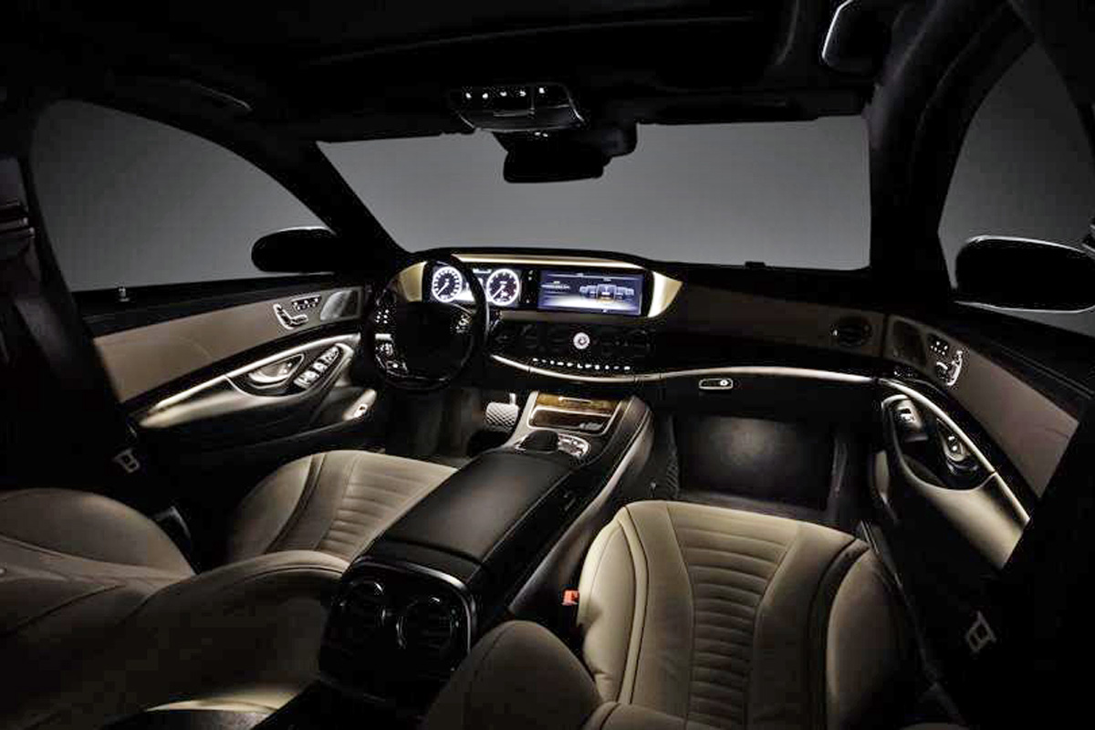 Mercedes S-Class dash