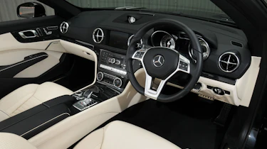 Mercedes SL350 interior