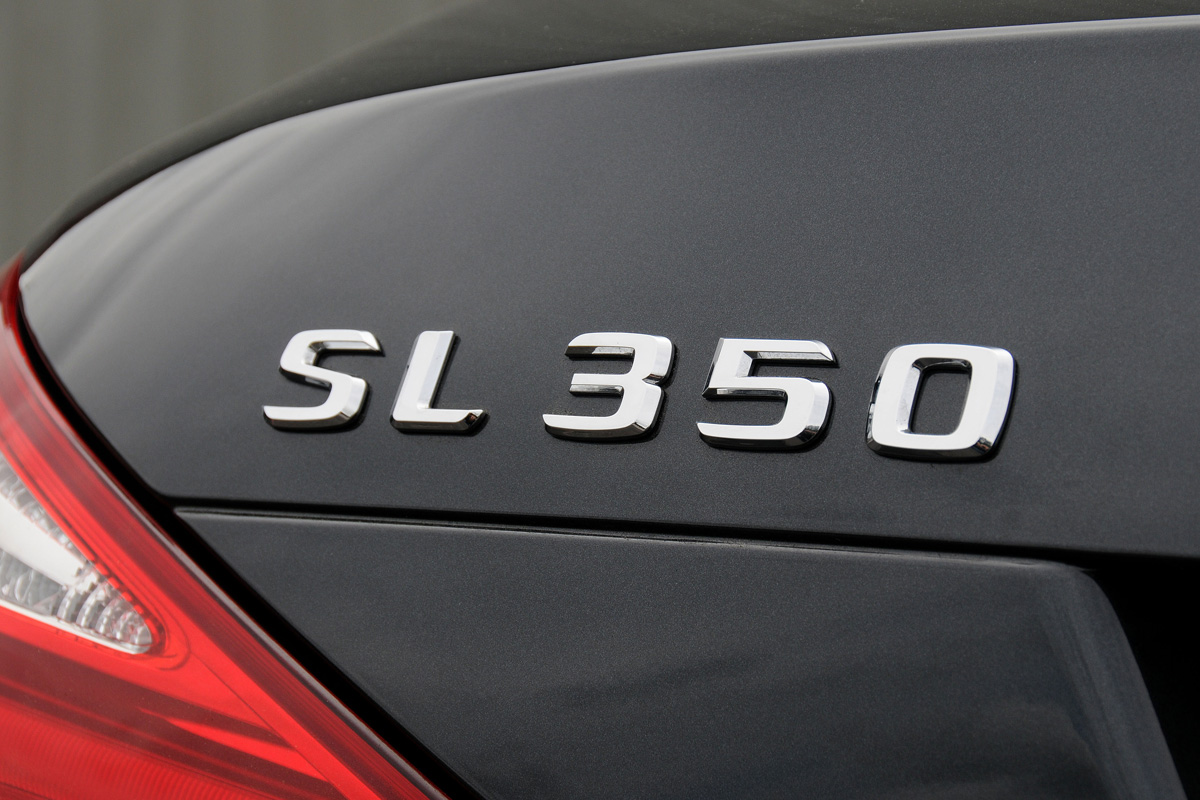 Mercedes SL350 badge