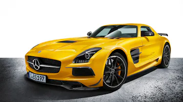 Mercedes SLS AMG Black Series front tracking