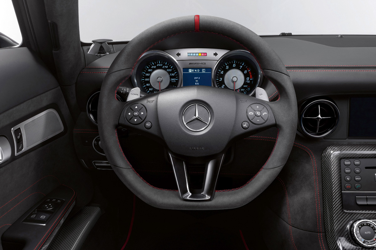 Mercedes SLS AMG Black Series interior