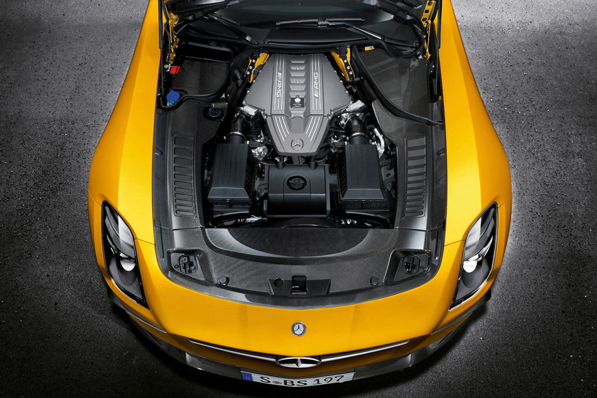 Mercedes SLS AMG Black Series under the bonnet
