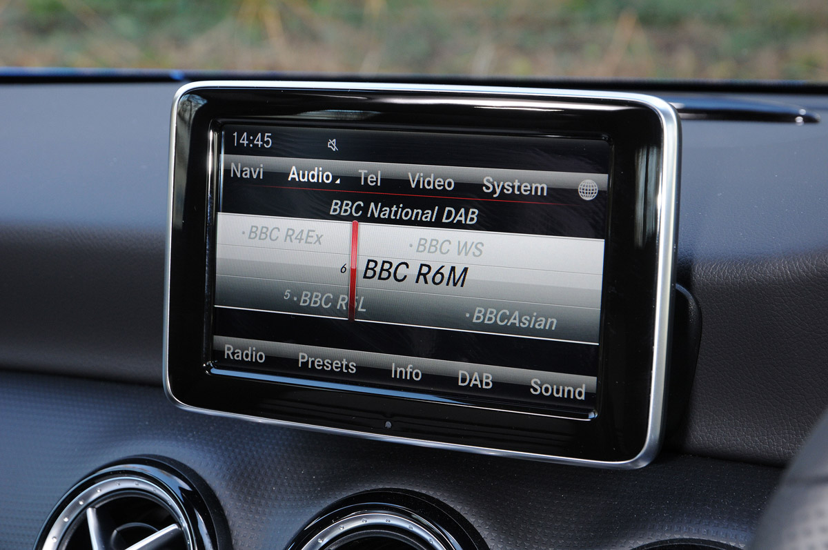 Mercedes A180 CDI Eco radio