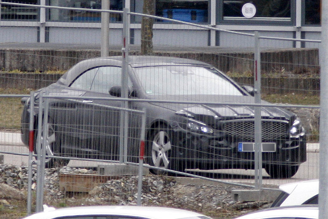 Mercedes C-Class Cabriolet spy shot front