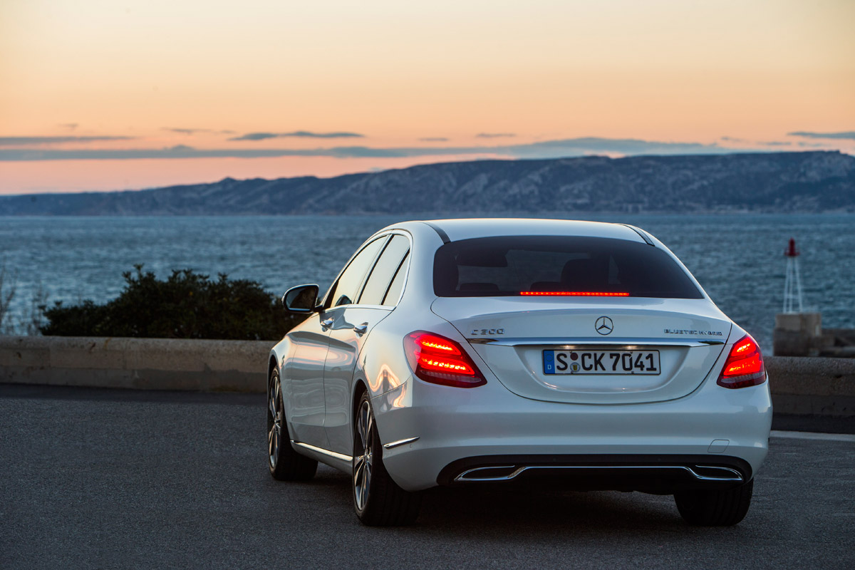 Mercedes C300 BlueTEC Hybrid back