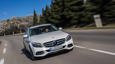 Mercedes C300 BlueTEC Hybrid front action