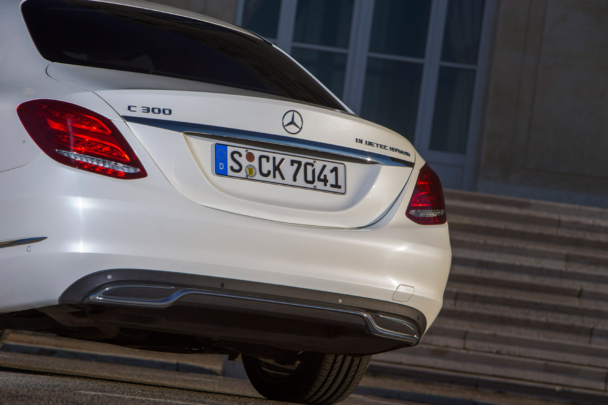 Mercedes C300 BlueTEC Hybrid rear