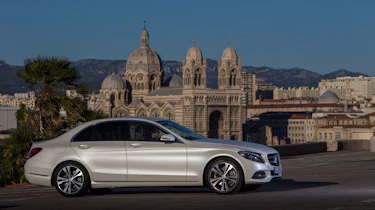 Mercedes C300 BlueTEC Hybrid side