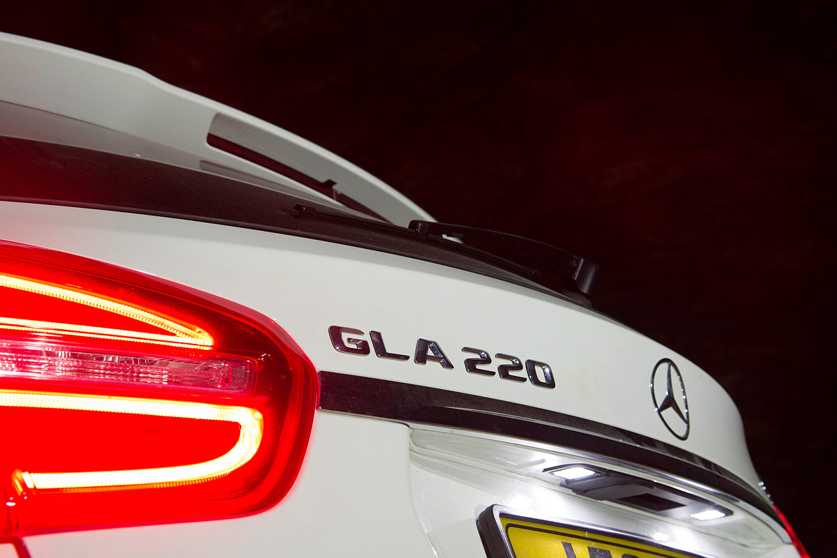 Mercedes GLA 220 CDI badge
