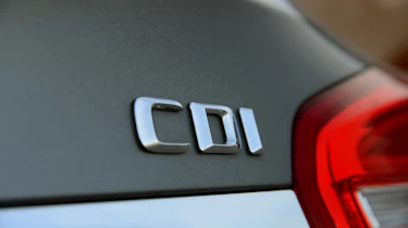 Mercedes GLA diesel 2014 badge