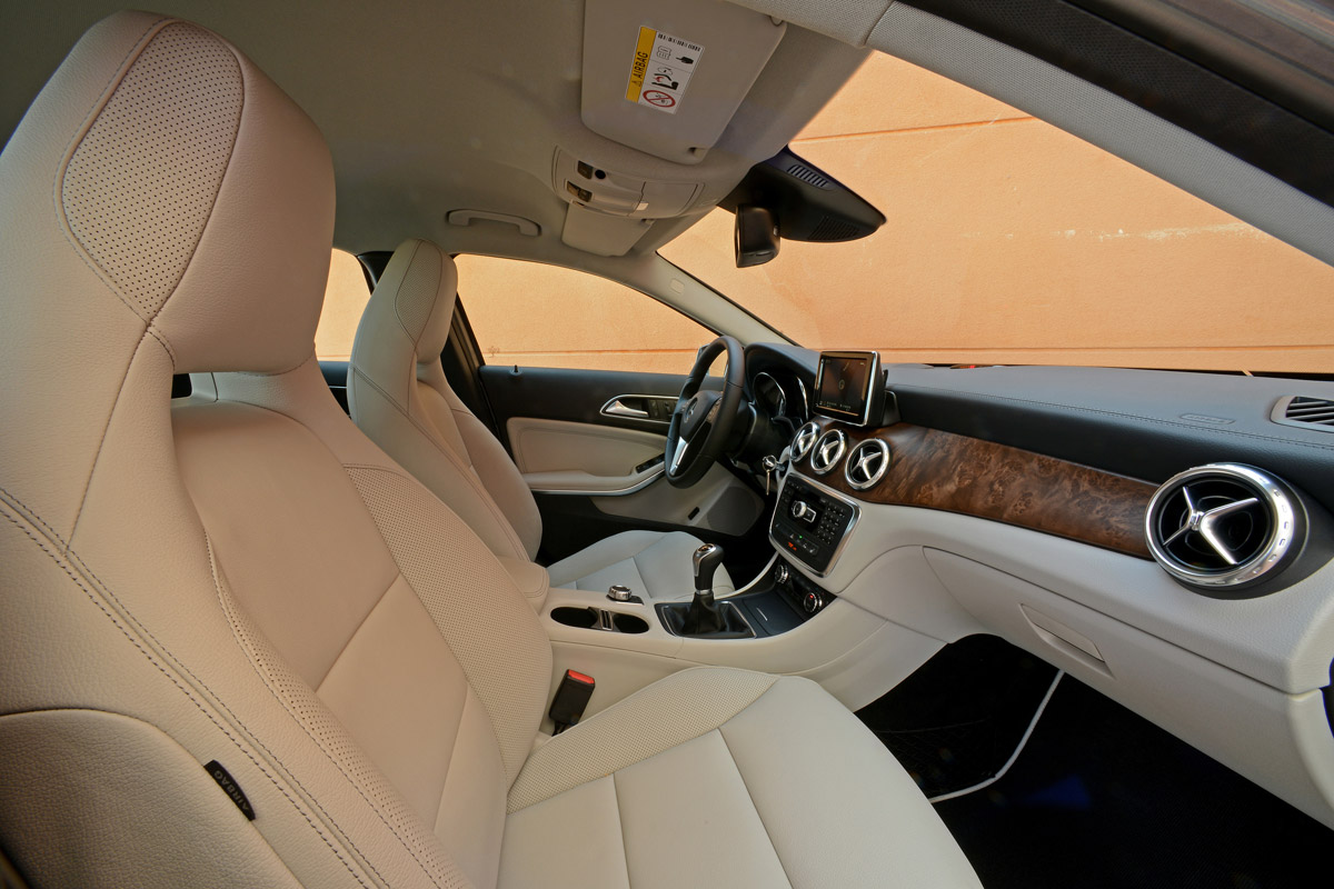 Mercedes GLA diesel 2014 seats