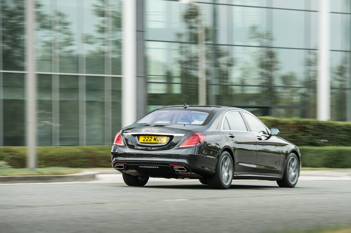 Mercedes S500 AMG 2014 rear tracking