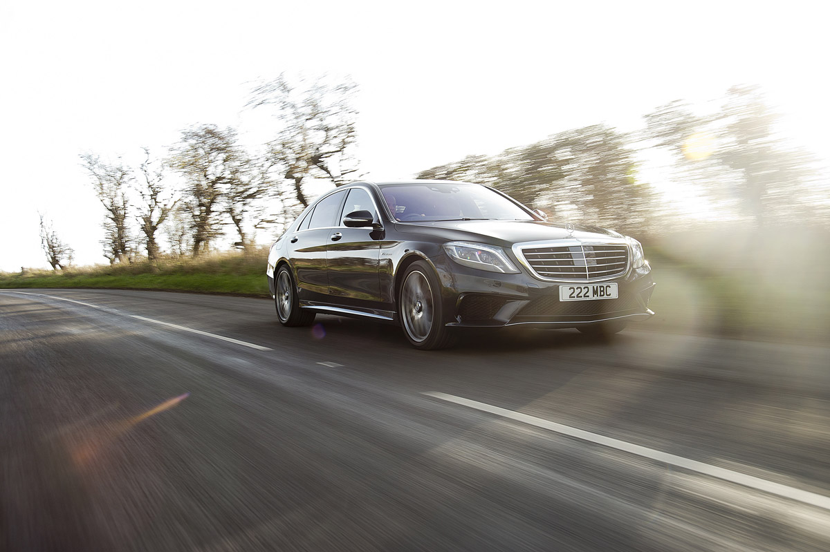 Mercedes S500 AMG 2014 tracking