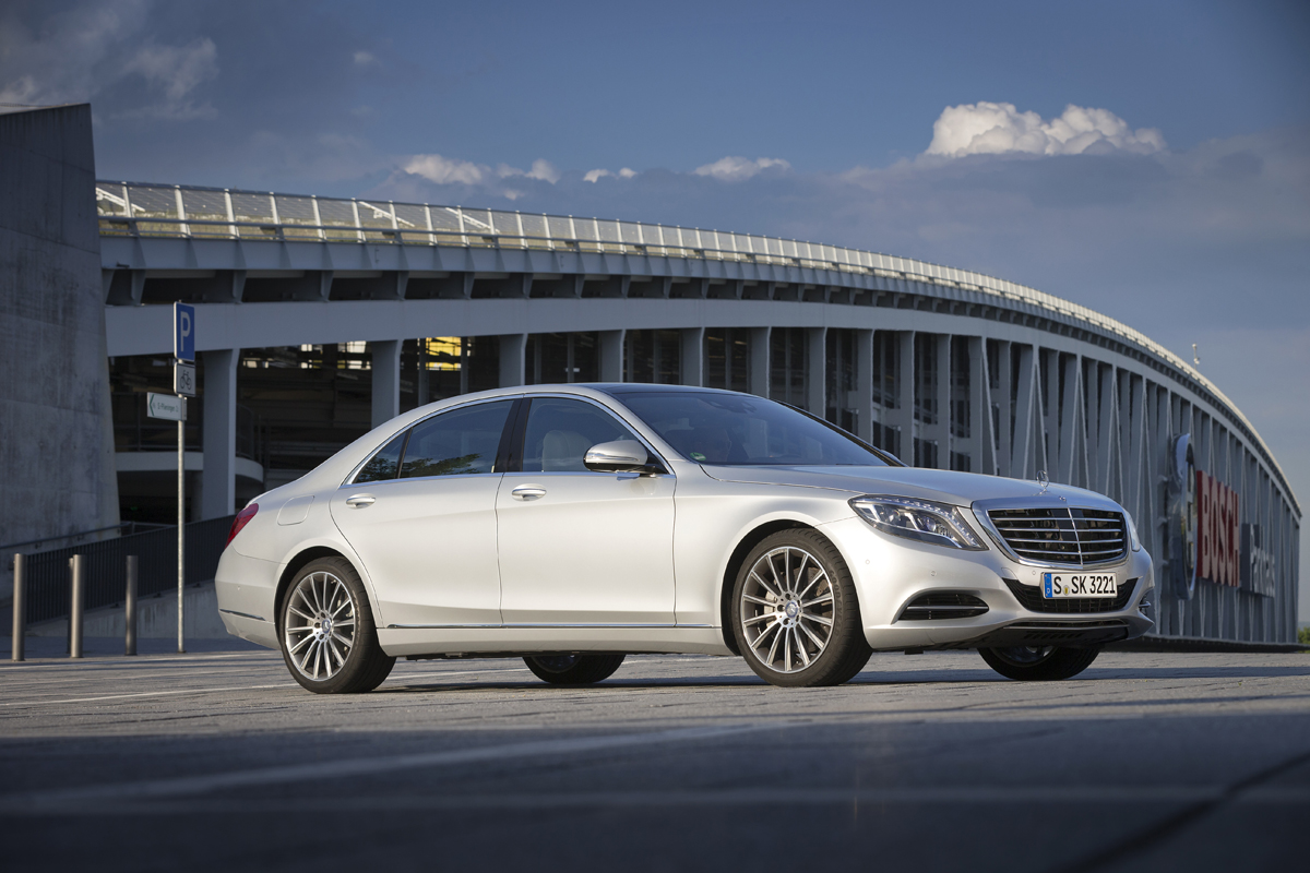 Mercedes S-Class profile