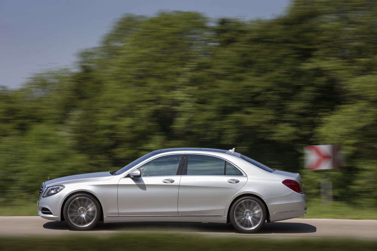 Mercedes S-Class profile