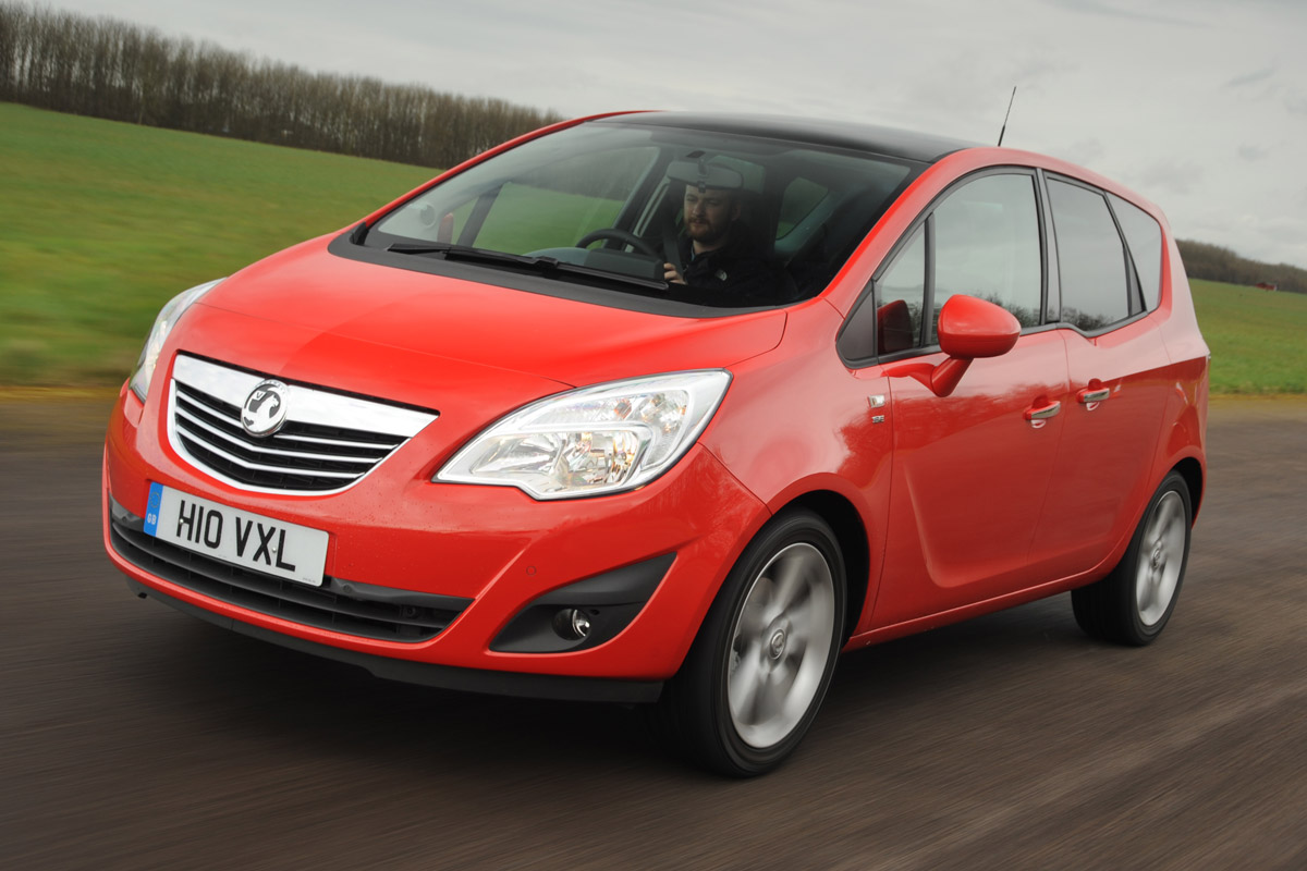 Vauxhall Meriva front tracking