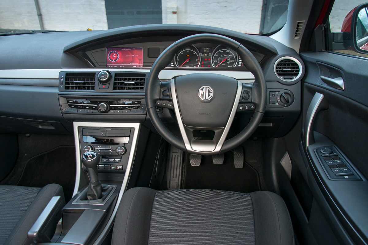 MG6 Diesel interior