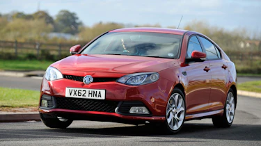 MG6 Diesel front cornering