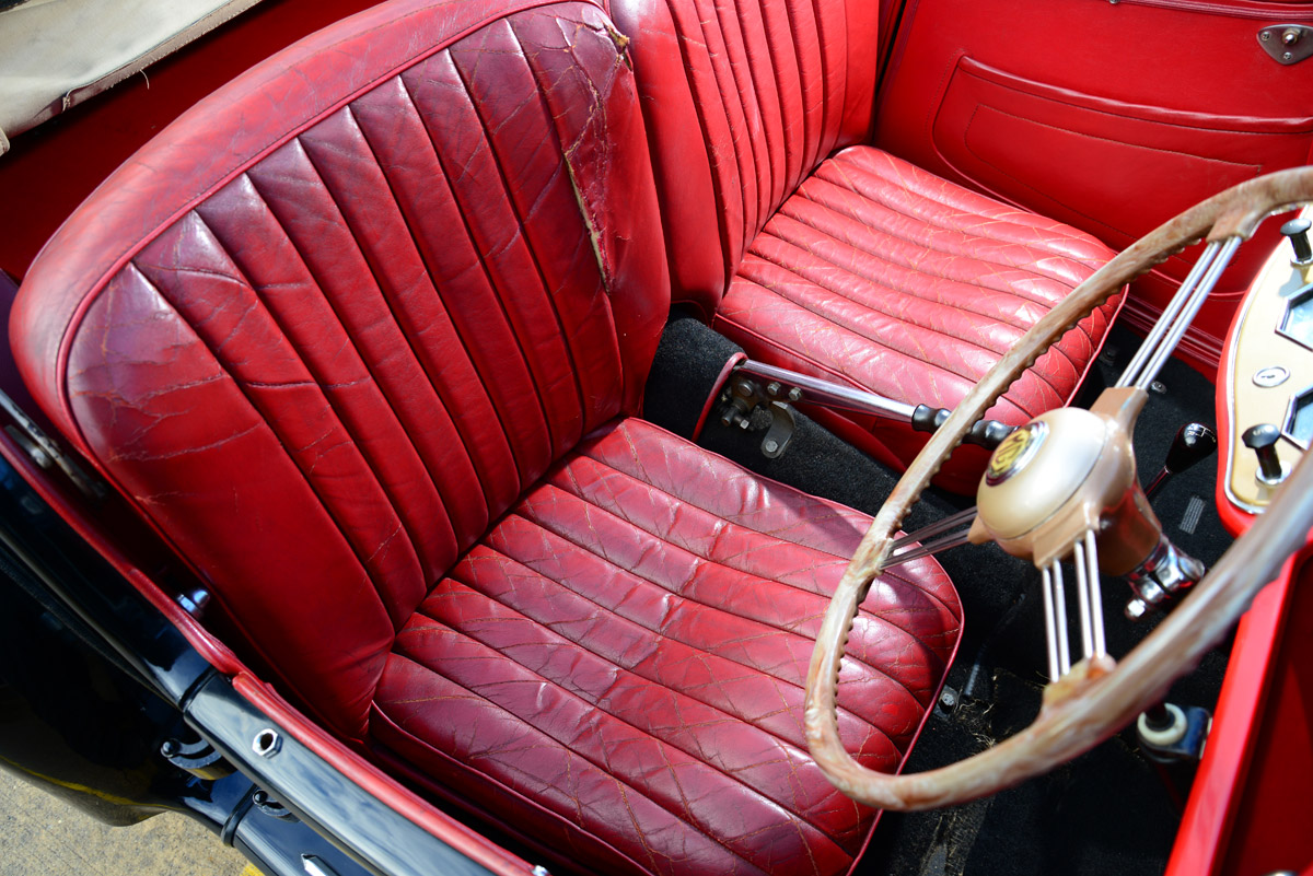 MG TC Midget 1945 seats
