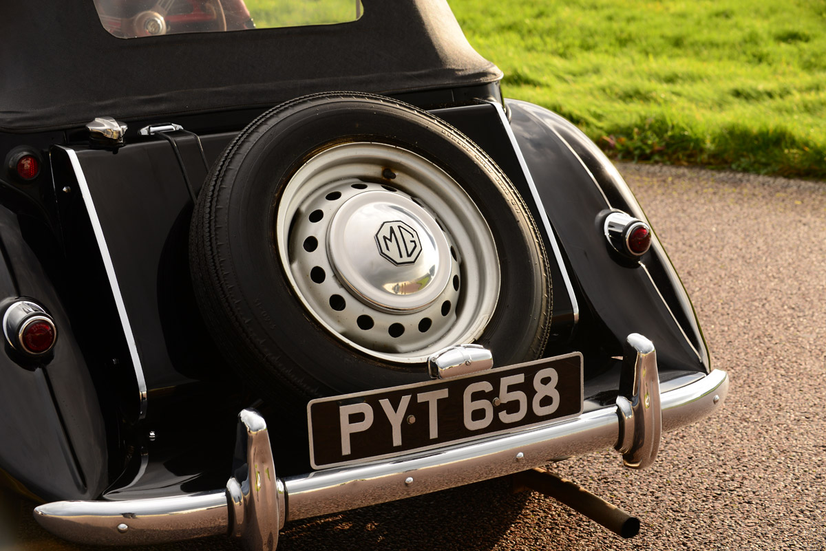 MG TF 1953 spare wheel