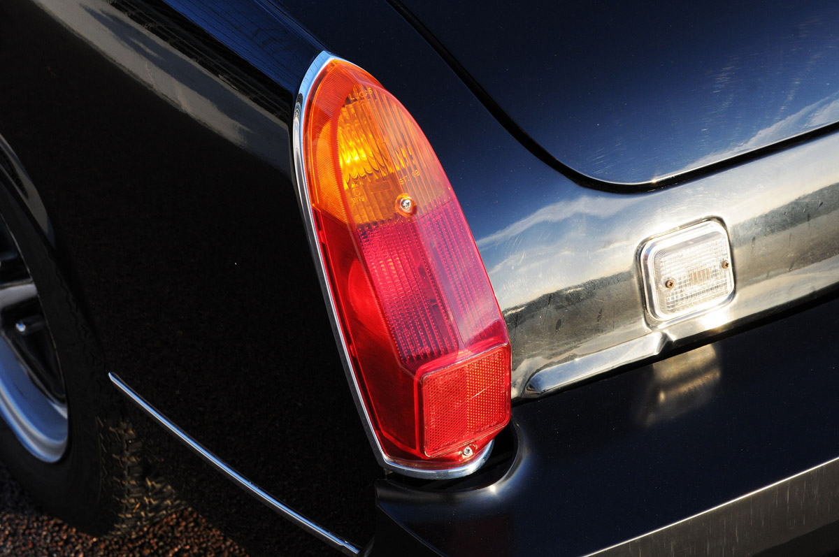 MG Midget taillight