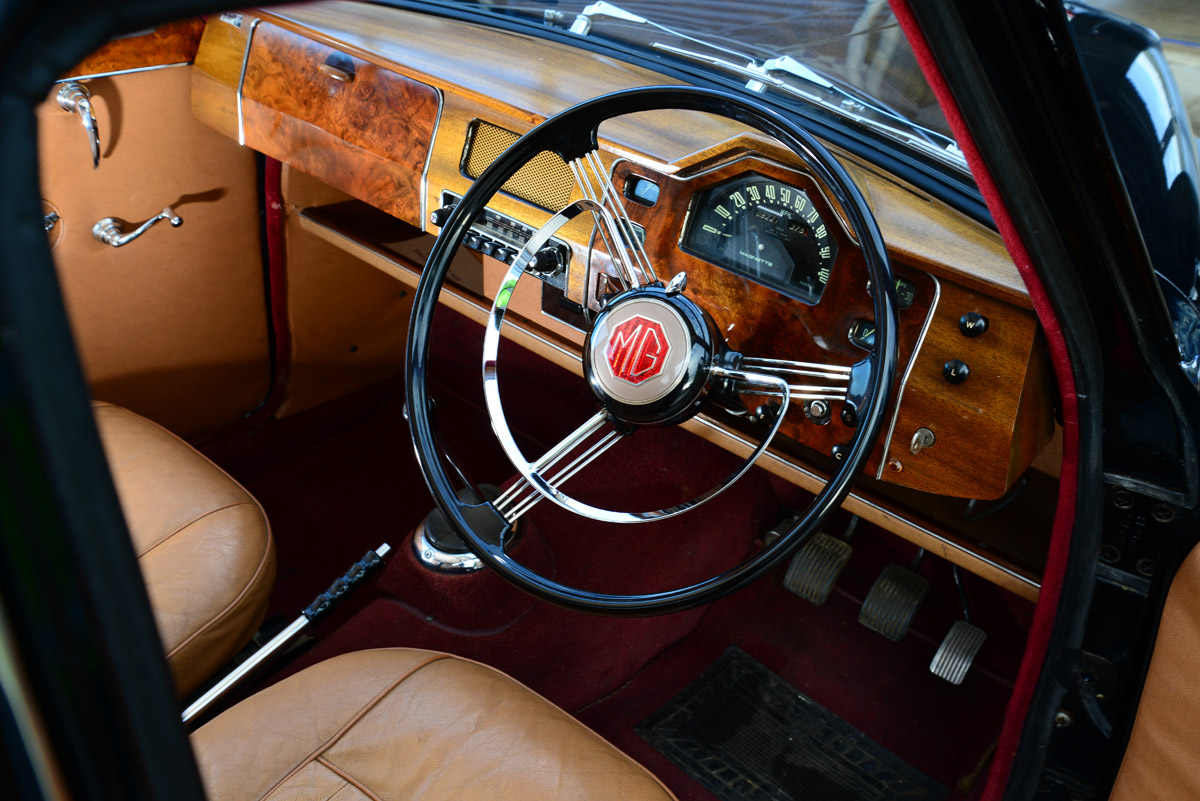 MG ZB Magnette 1953 interior