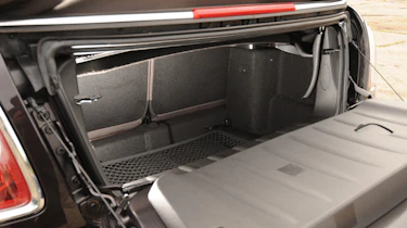 MINI Cooper S Highgate Convertible boot