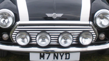 MINI Cooper - the retro moustache