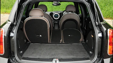 MINI Cooper D Countryman boot
