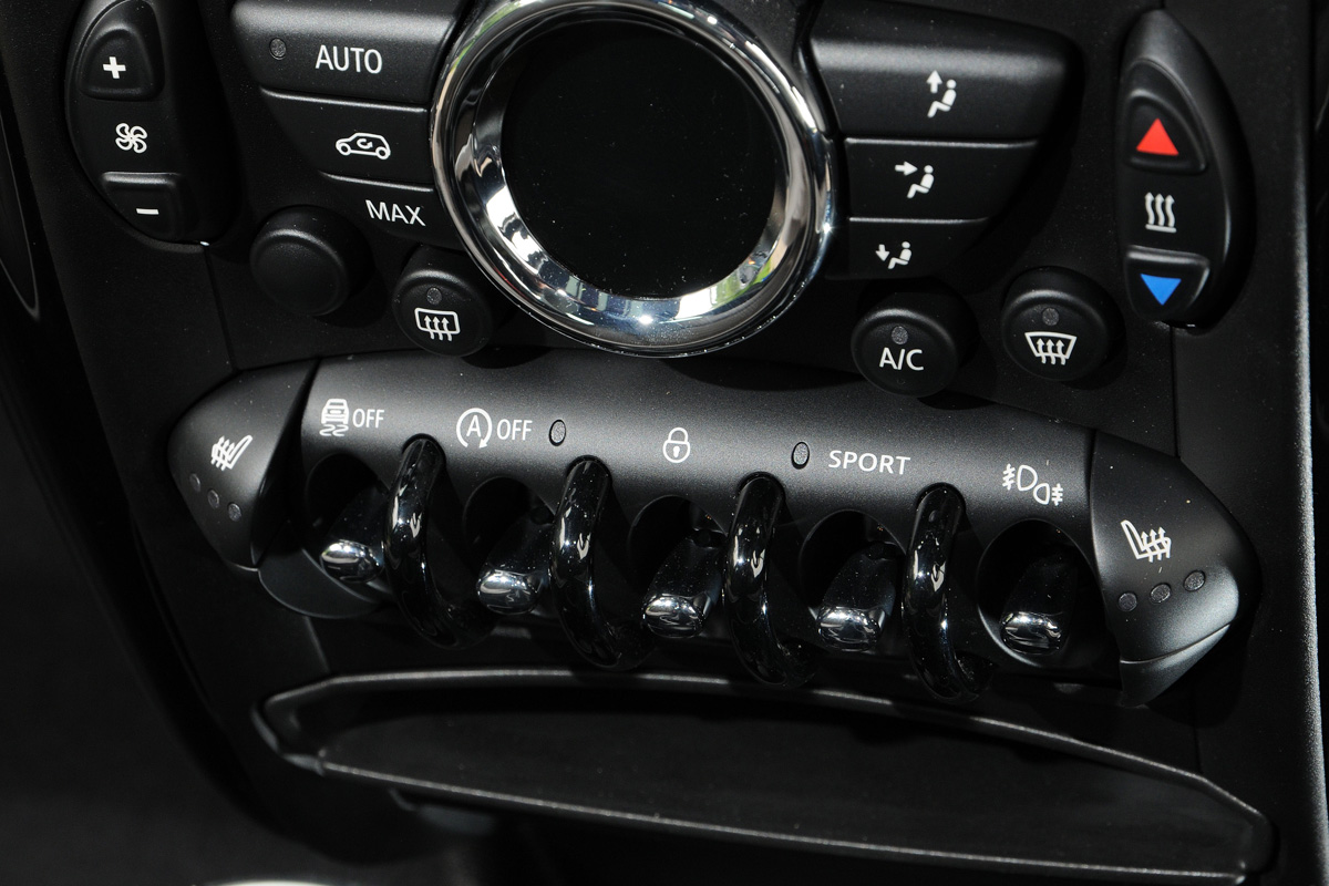 MINI Countryman centre console
