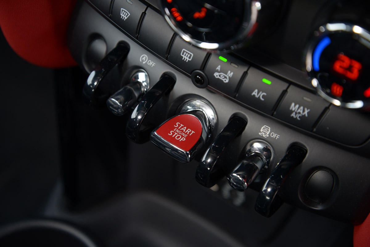 MINI Cooper D 2014 switch