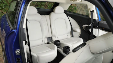 MINI Paceman rear seats