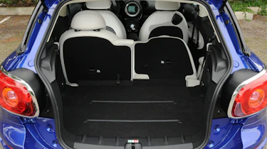 MINI Paceman boot