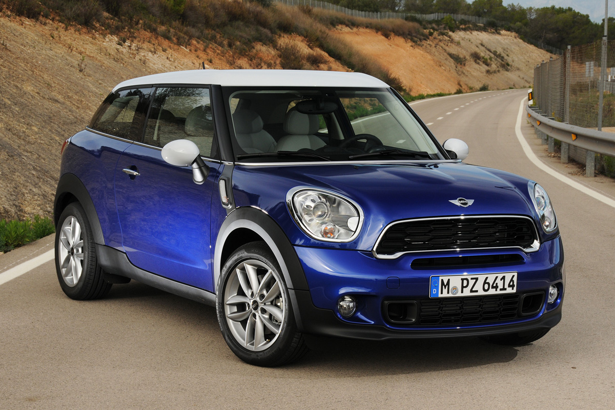 MINI Cooper S Paceman fornt three-quarters
