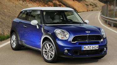 MINI Cooper S Paceman fornt three-quarters