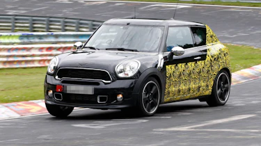 MINI Paceman front tracking