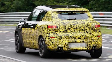 MINI Paceman rear tracking