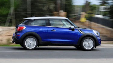 MINI Cooper S Paceman profile
