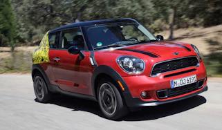 MINI Paceman prototype front action
