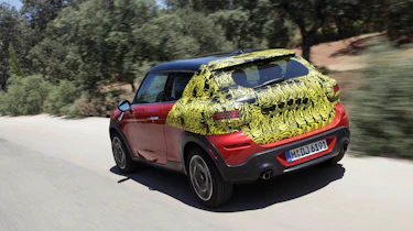 MINI Paceman rear tracking