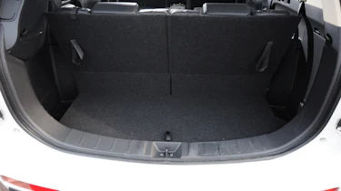Mitsubishi Outlander 2.2 DI-D GX4 boot