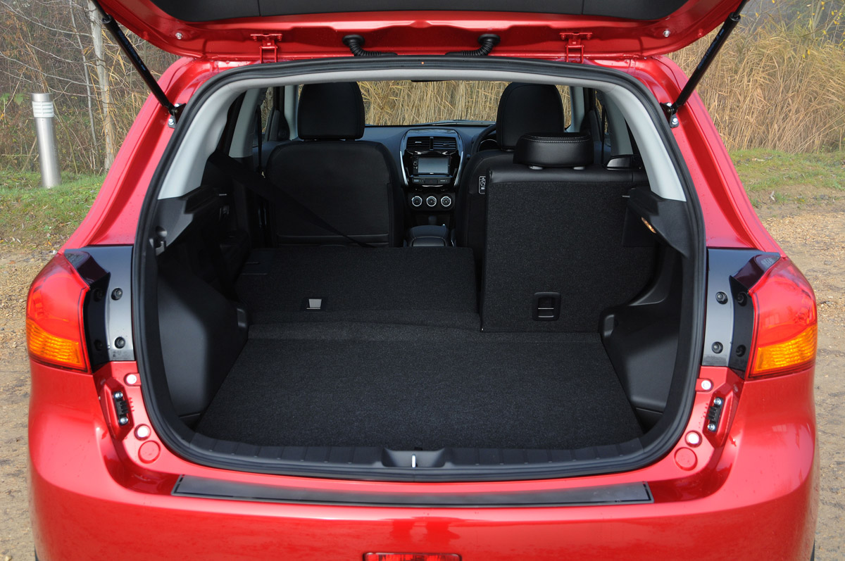 Mitsubishi ASX 4 2014 boot