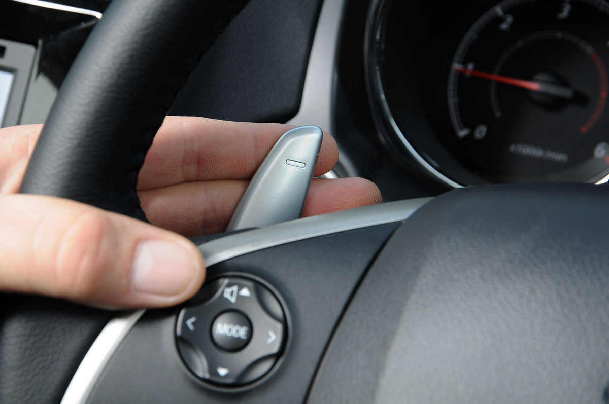 Mitsubishi ASX 4 2014 paddle