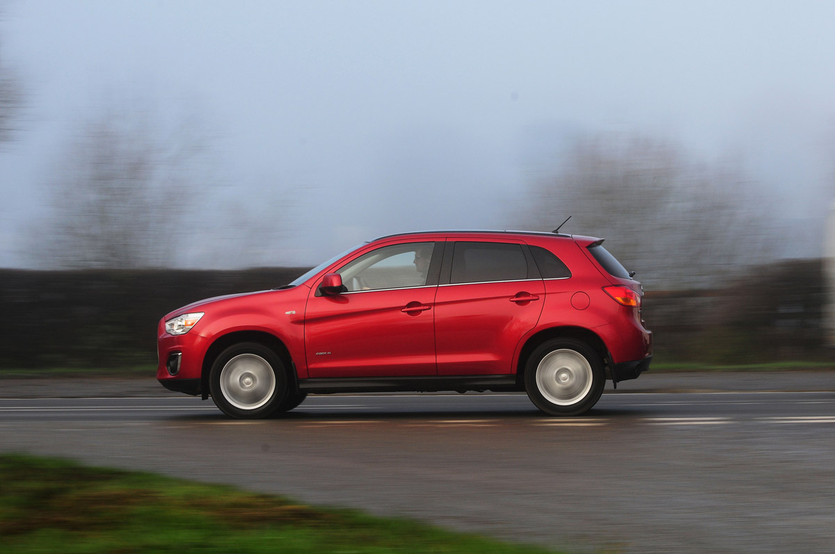 Mitsubishi ASX 4 2014 pan