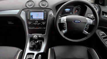 Ford Mondeo Titanium X Business dashboard