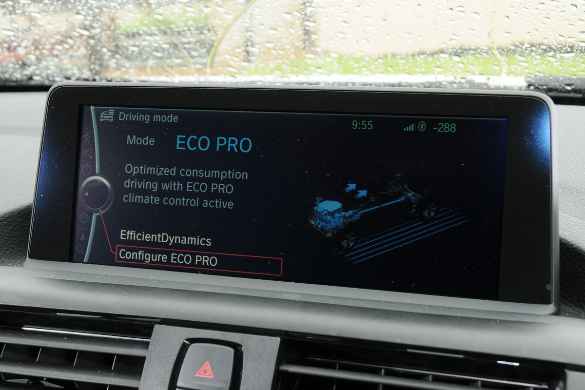 BMW 116d ED monitor