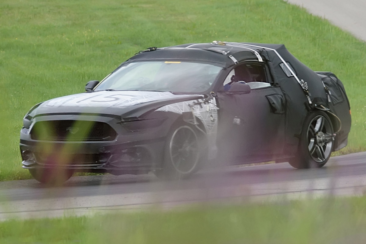 Ford Mustang front quater